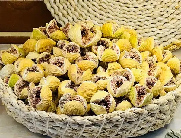 خرید جدیدترین انواع انجیر پرک استهبان
